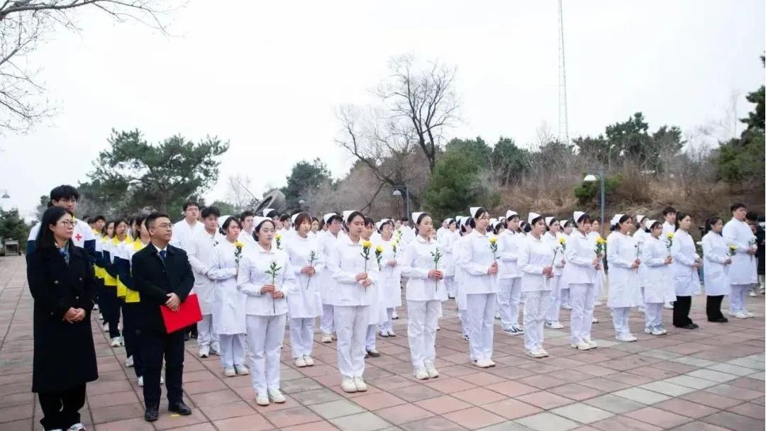 清明追思 | 弘扬大爱精神 践行医者使命