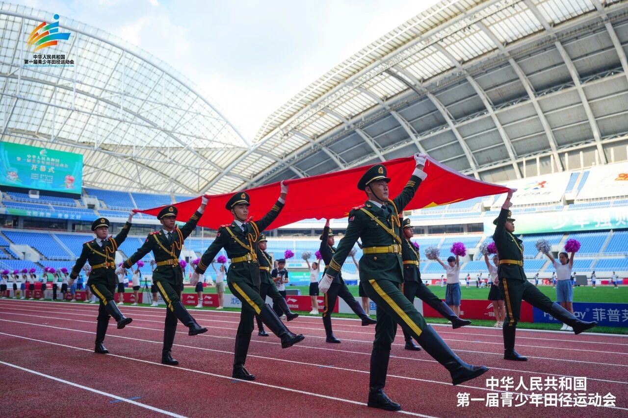全国青少年田径运动会执委会点赞我校：感谢何氏医学院和全体志愿者