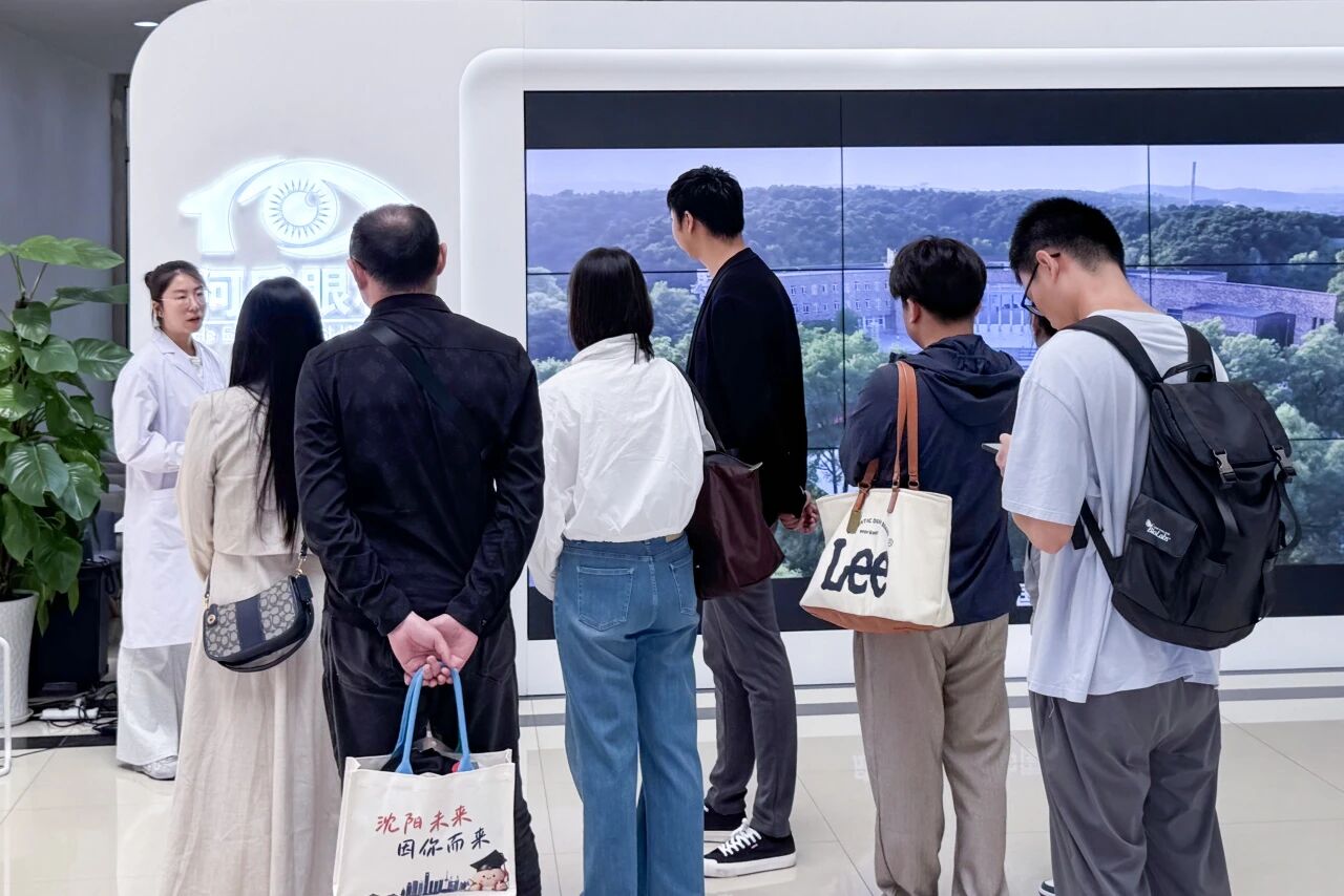 “博士团”，为“何”而来